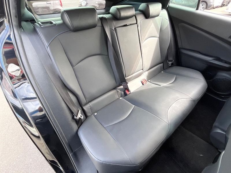 2020 Toyota Prius DAA-ZVW51 (UW-6aa374364e7d0)[24]