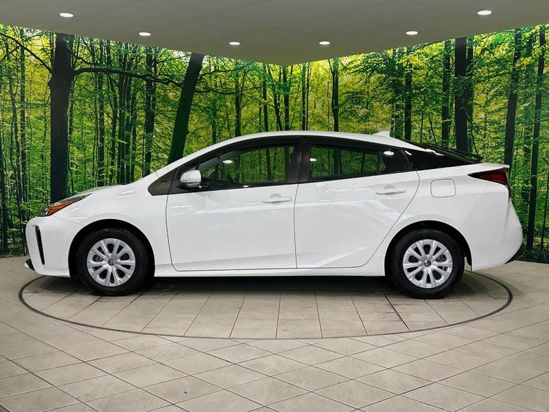 2021 Toyota Prius 6AA-ZVW51 (UW-6aa3743838dc9)[14]