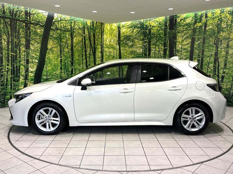 2018 Toyota Corolla Sport 6AA-ZWE211H (UW-6aa374402d944)[9]