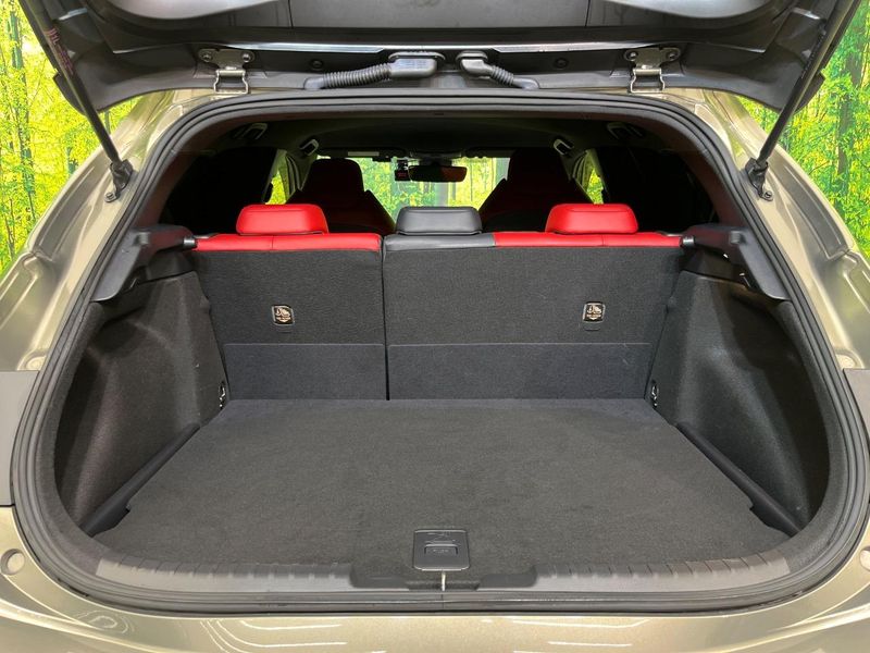 2018 Toyota Corolla Sport 6AA-ZWE211H (UW-6aa374404475b)[25]