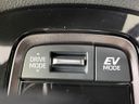 2024 Toyota Corolla Touring 6AA-ZWE219W (UW-6aa374458d27d)[29]