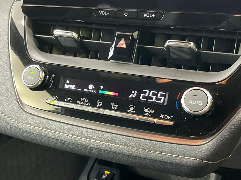 2024 Toyota Corolla Touring 6AA-ZWE219W (UW-6aa374458d27d)[25]