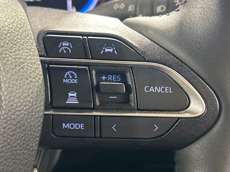 2023 Toyota Noah 6AA-ZWR90W (UW-6aa37457e29ab)[9]