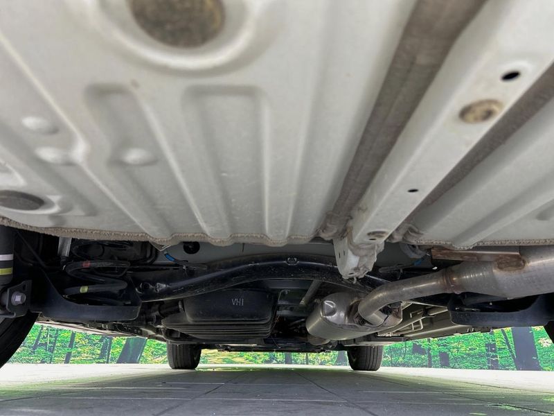 2024 Toyota Noah 6AA-ZWR90W (UW-6aa3745a0f202)[21]