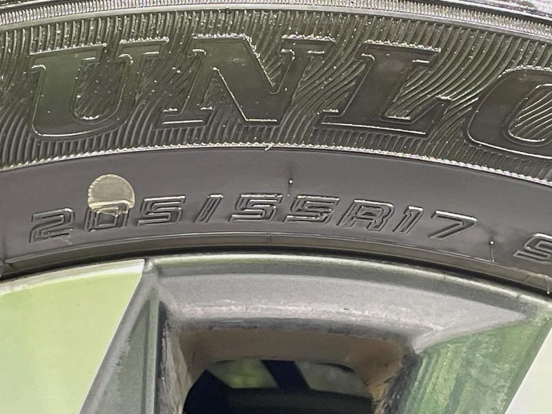 2025 Toyota Voxy 6AA-ZWR90W (UW-6aa3745d7725e)[8]