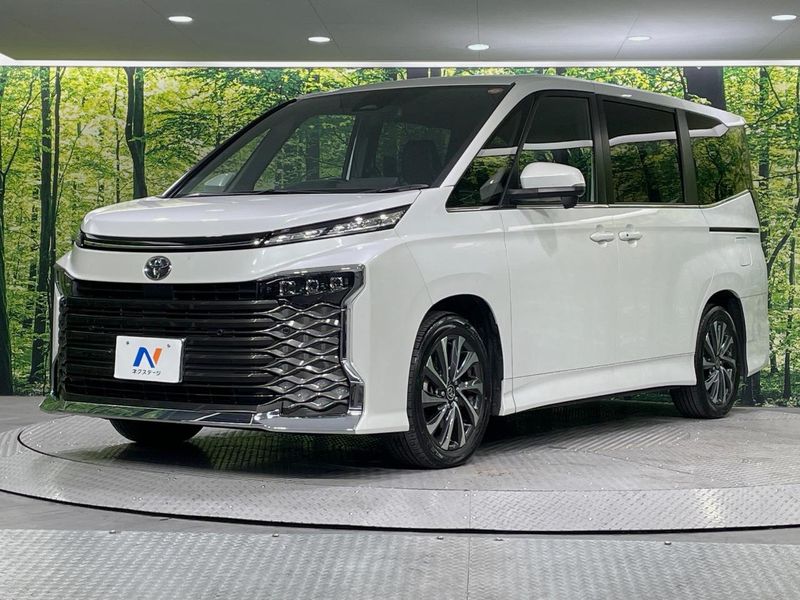 2025 Toyota Voxy 6AA-ZWR90W (UW-6aa3745d7725e)[12]
