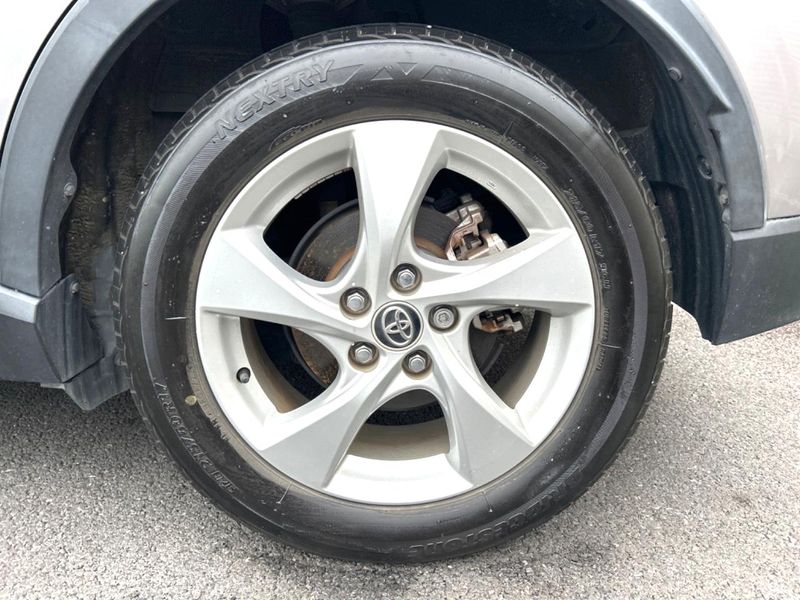 2018 Toyota C-HR DAA-ZYX10 (UW-6aa3746558a74)[8]