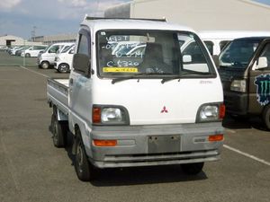 1995 Mitsubishi Minicab Truck V-U42T