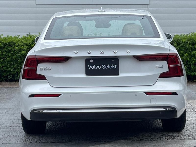 2024 Volvo S60 5AA-ZB420TM2 (UW-6aa4c0fd96467)[9]