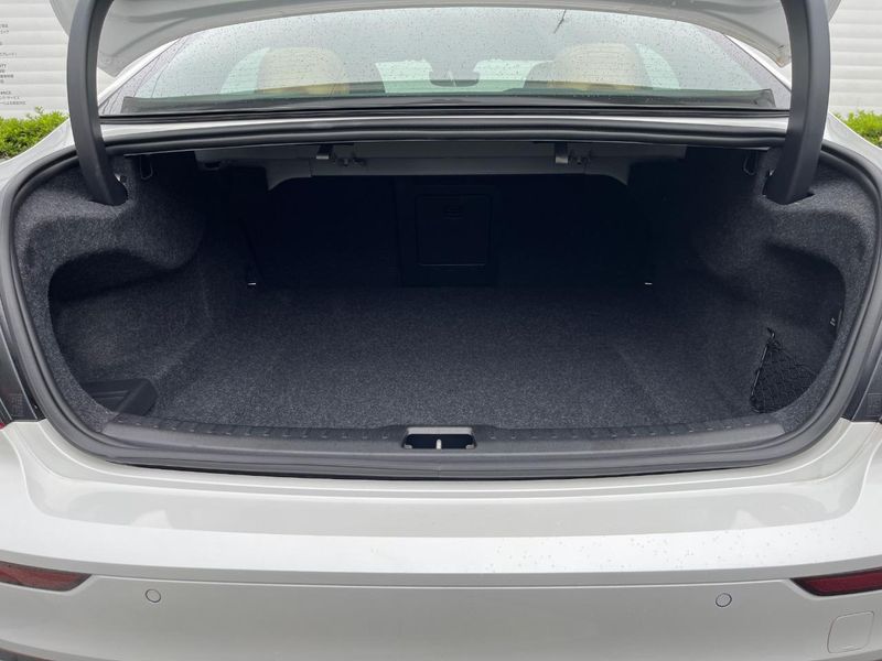 2024 Volvo S60 5AA-ZB420TM2 (UW-6aa4c0fd96467)[21]