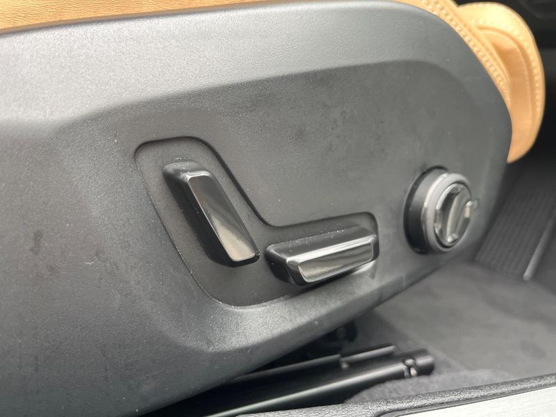 2024 Volvo S60 5AA-ZB420TM2 (UW-6aa4c0fd96467)[24]