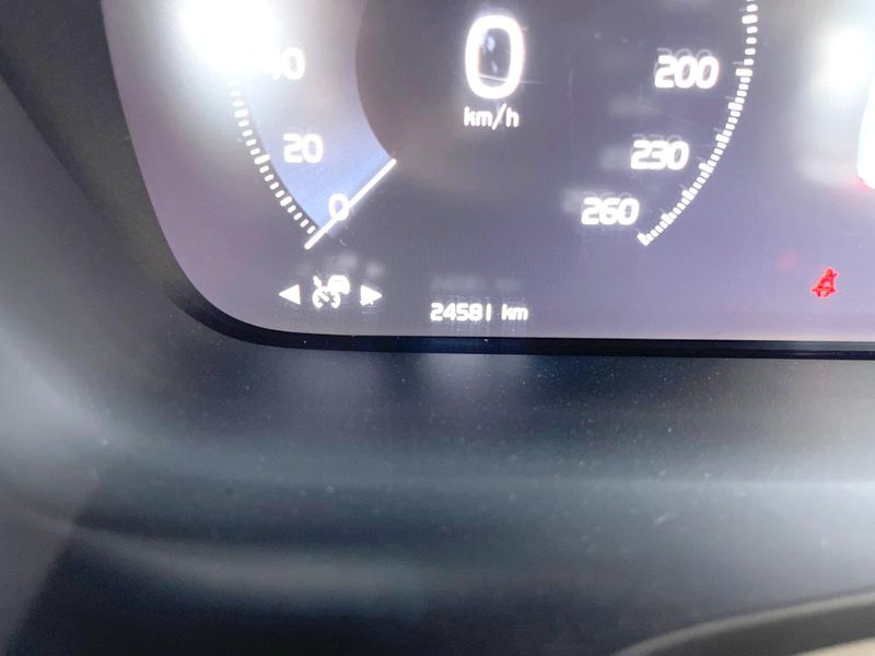 2022 Volvo S60 5AA-ZB420TM (UW-6aa4c0fe32bc6)[2]