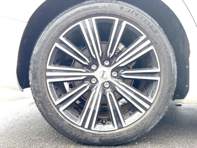 2022 Volvo S60 5AA-ZB420TM (UW-6aa4c0fe32bc6)[15]