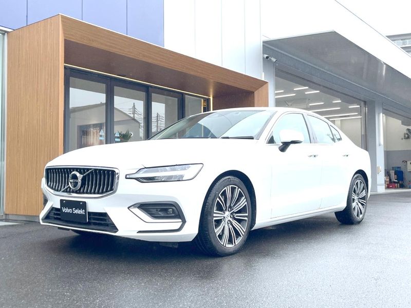 2022 Volvo S60 5AA-ZB420TM (UW-6aa4c0fe32bc6)[5]