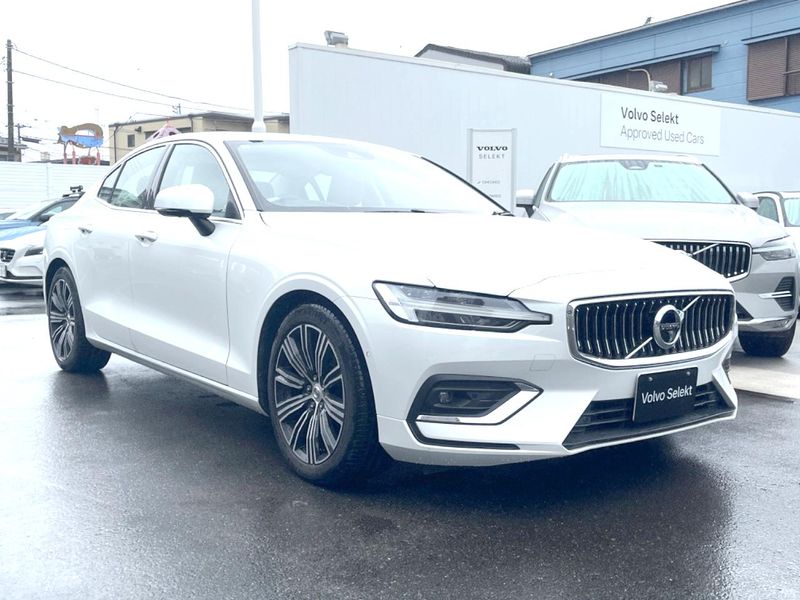 2022 Volvo S60 5AA-ZB420TM (UW-6aa4c0fe32bc6)[9]