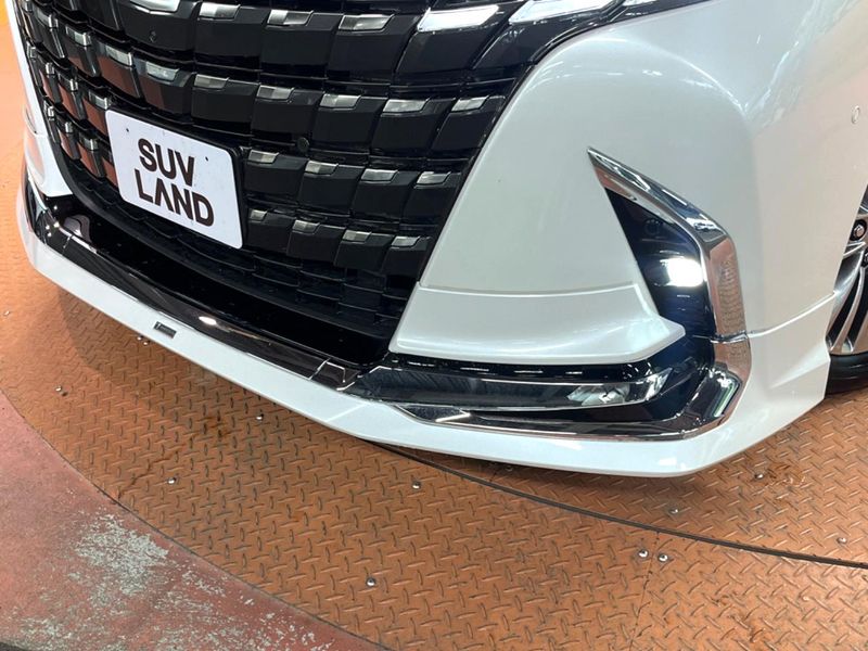 2023 Toyota Alphard Hybrid 6AA-AAHH40W (UW-6aa4c117f2bc5)[19]