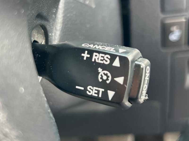 2016 Toyota Alphard DBA-AGH30W (UW-6aa4c12b5cb43)[25]