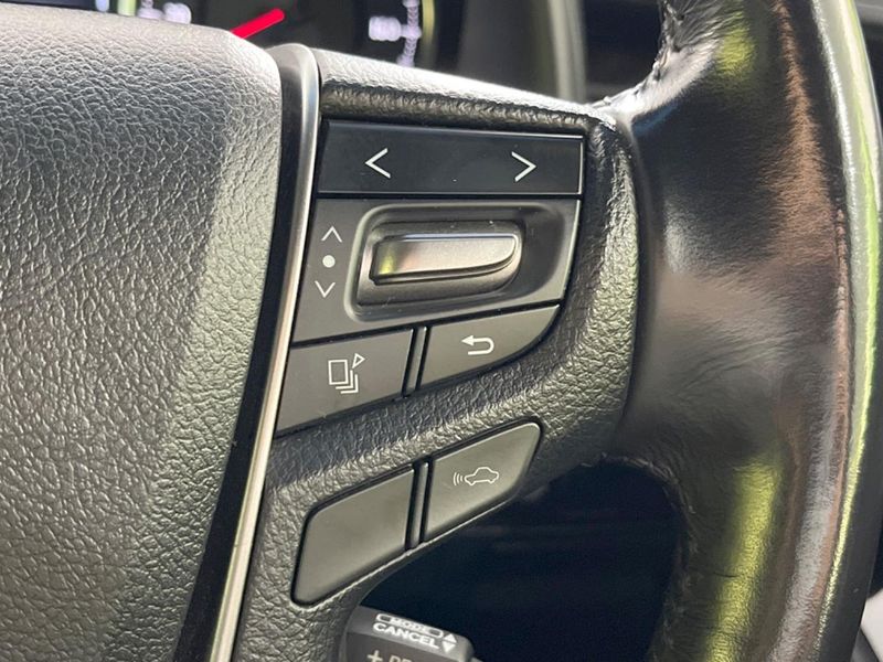 2017 Toyota Vellfire DBA-AGH30W (UW-6aa4c12d188e9)[25]