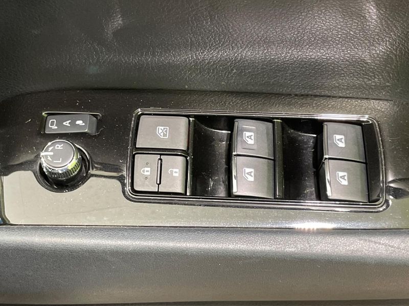 2021 Toyota Alphard 3BA-AGH30W (UW-6aa4c13879332)[5]