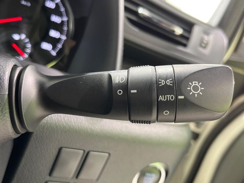 2017 Toyota Alphard DBA-AGH35W (UW-6aa4c142707ac)[16]