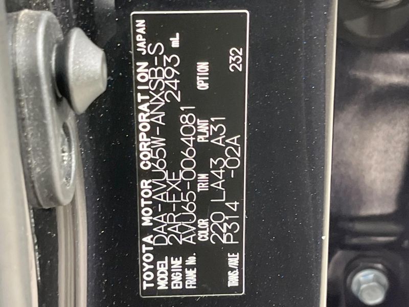 2019 Toyota Harrier Hybrid DAA-AVU65W (UW-6aa4c157acc98)[1]