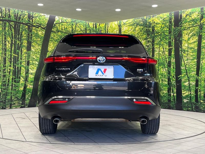 2022 Toyota Harrier Hybrid 6AA-AXUH85 (UW-6aa4c1745fd52)[22]