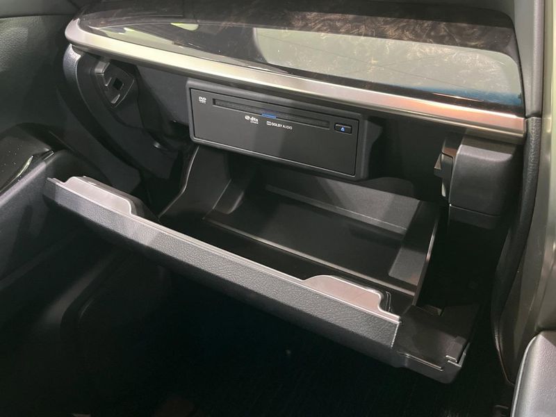 2021 Toyota Vellfire Hybrid 6AA-AYH30W (UW-6aa4c17a8814a)[5]
