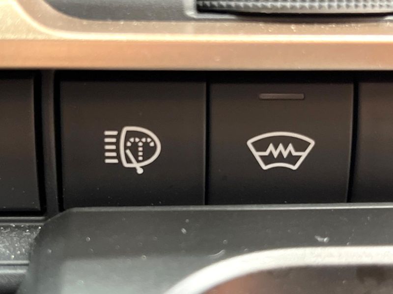 2024 Toyota Crown Sports 6AA-AZSH36W (UW-6aa4c186adc97)[25]