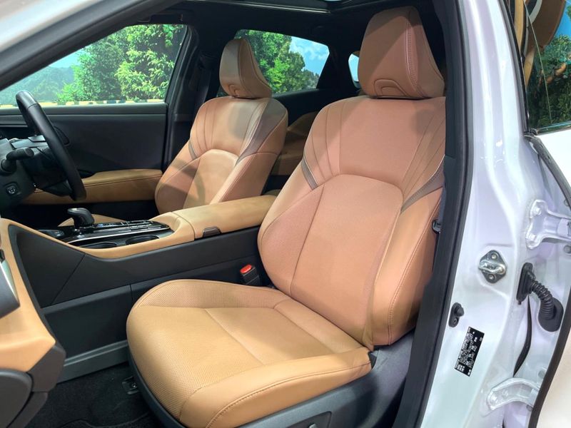 2025 Toyota Crown Sports 6AA-AZSH36W (UW-6aa4c187ca5df)[11]