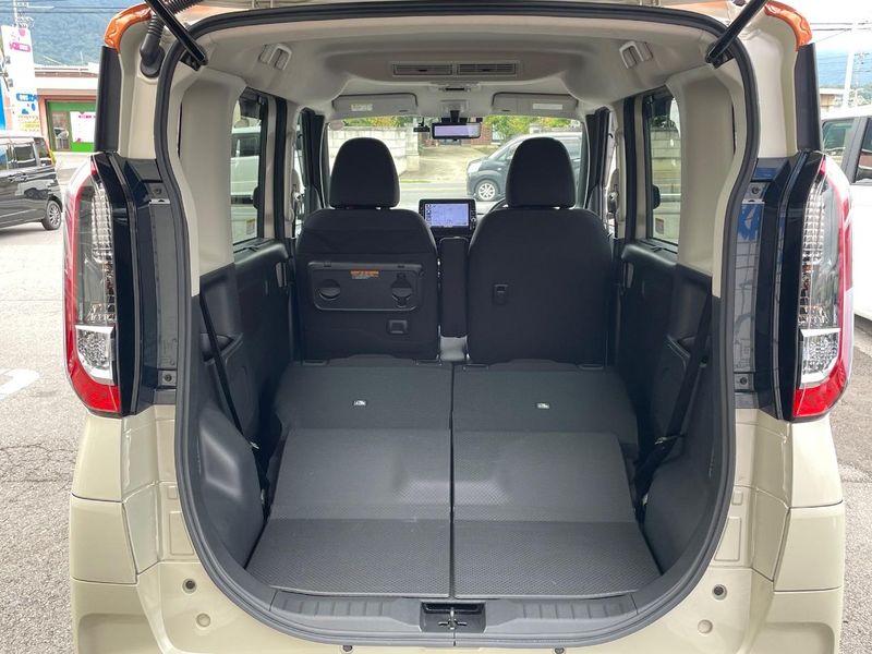 2020 Mitsubishi eK Cross Space 4AA-B38A (UW-6aa4c1a4d9e00)[27]