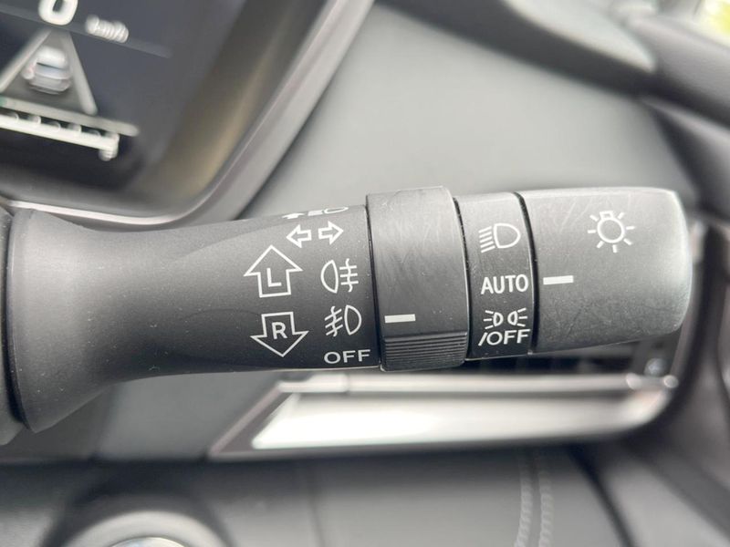2022 Subaru Legacy Outback 4BA-BT5 (UW-6aa4c1ca5d688)[15]