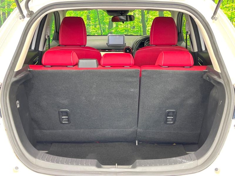 2015 Mazda Demio LDA-DJ5FS (UW-6aa4c1e23e93a)[29]