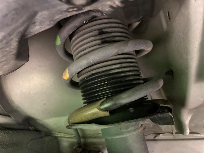 2017 Nissan Note DBA-E12 (UW-6aa4c1f663d46)[22]