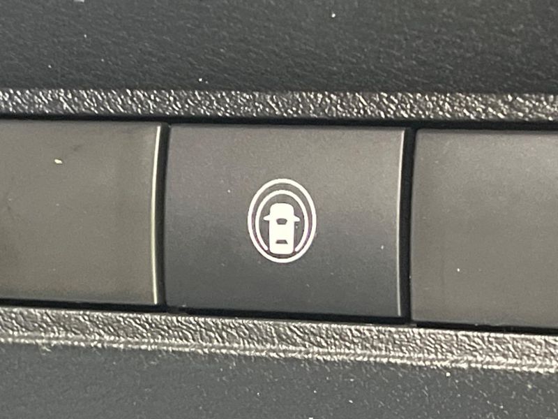 2022 Nissan Note 6AA-E13 (UW-6aa4c1fbf3c7b)[7]