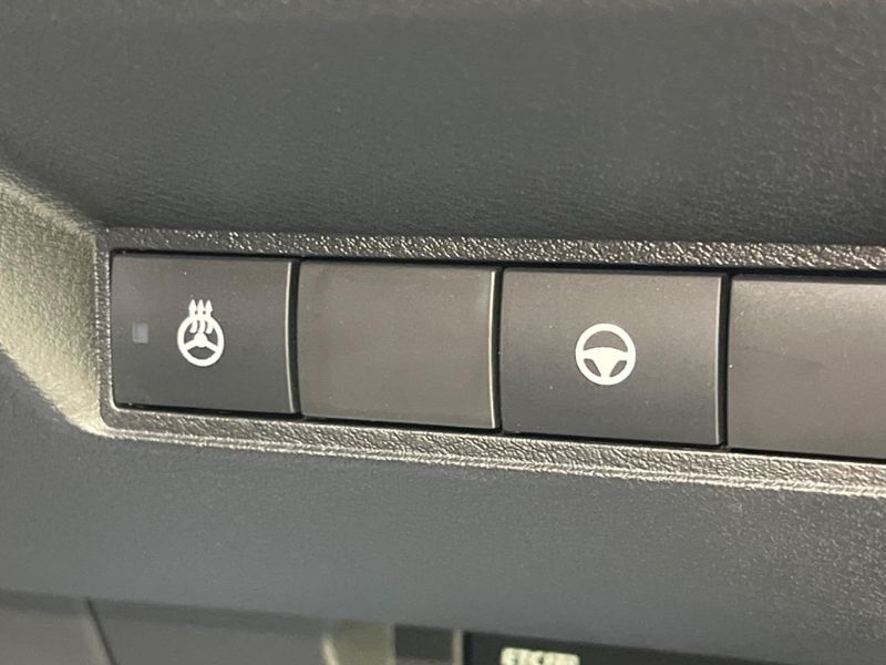 2023 Nissan Aura 6AA-FE13 (UW-6aa4c20244f9e)[7]