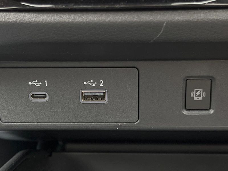 2023 Nissan Aura 6AA-FE13 (UW-6aa4c2033eef6)[22]
