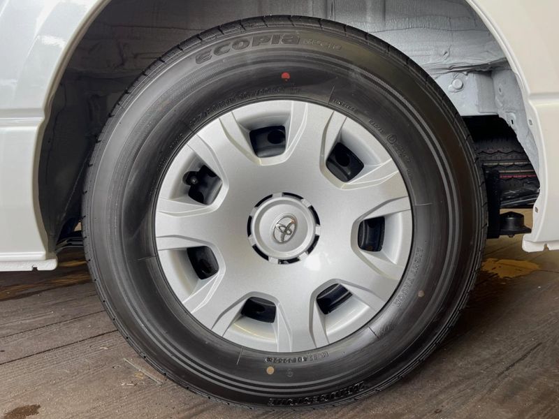 2026 Toyota Hiace Van 3DF-GDH201V (UW-6aa4c218c762b)[11]
