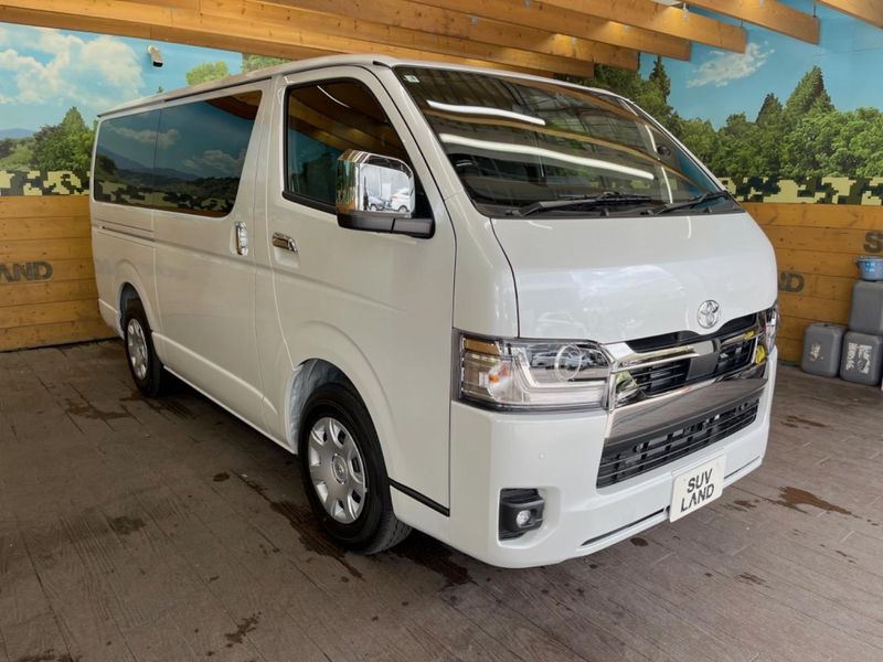 2026 Toyota Hiace Van 3DF-GDH201V (UW-6aa4c218c762b)[17]