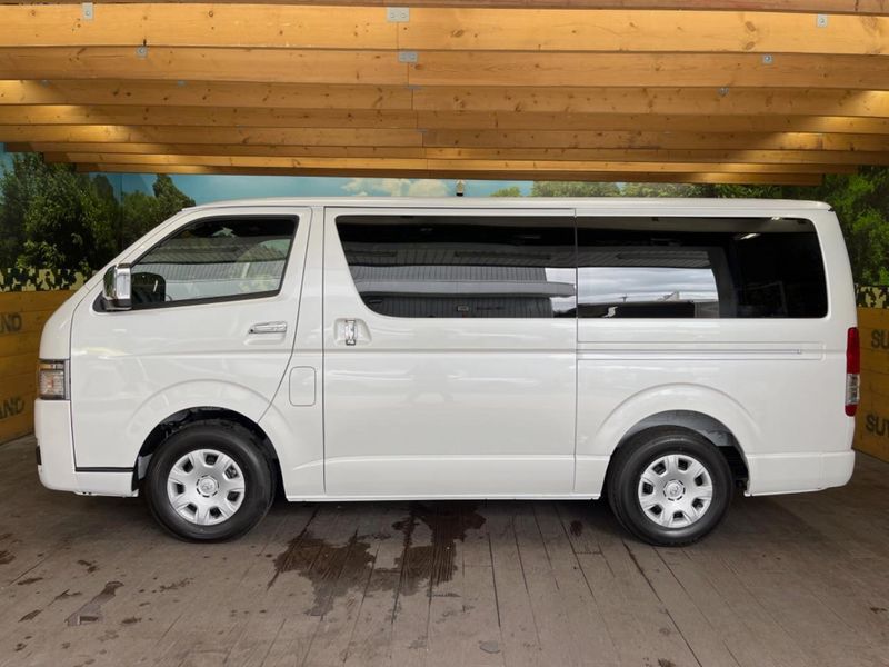 2026 Toyota Hiace Van 3DF-GDH201V (UW-6aa4c218c762b)[19]