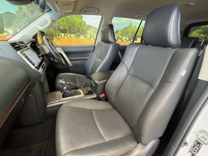 2023 Toyota Land Cruiser Prado 3DA-GDJ150W (UW-6aa4c21b857bc)[13]