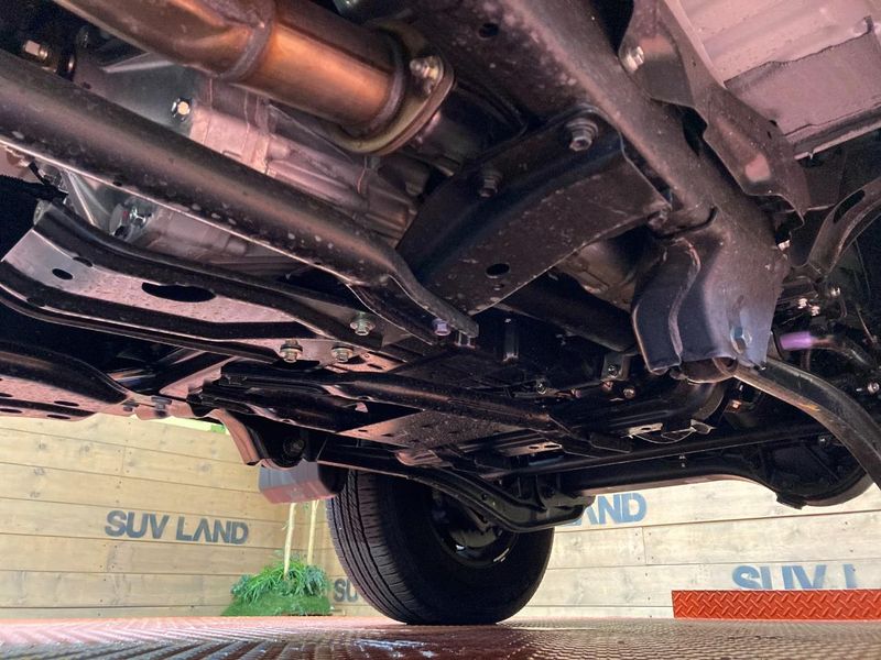 2025 Toyota Land Cruiser 70 3DA-GDJ76W (UW-6aa4c21e9cf69)[22]