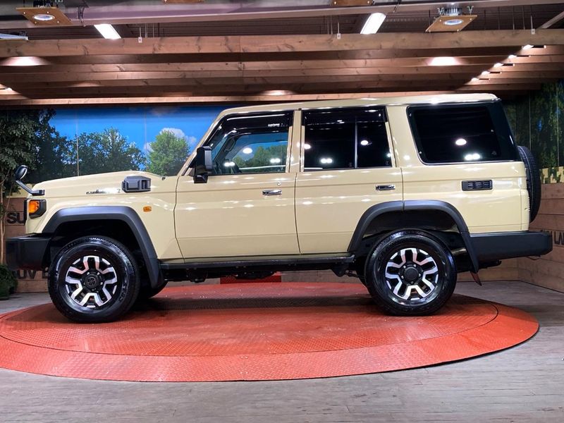 2025 Toyota Land Cruiser 70 3DA-GDJ76W (UW-6aa4c21e9cf69)[18]