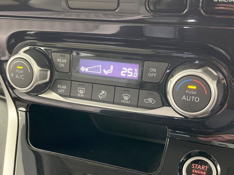2017 Nissan Serena DAA-GFC27 (UW-6aa4c22277e41)[29]
