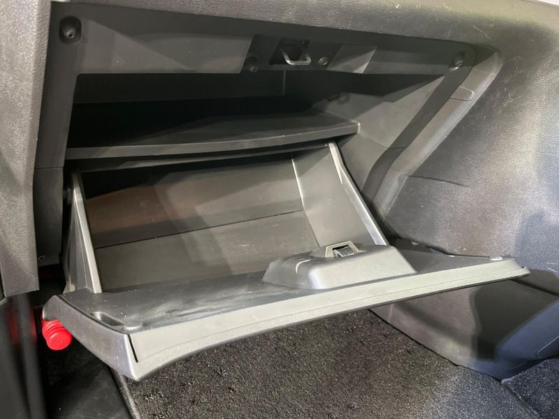 2019 Nissan Serena DAA-GFC27 (UW-6aa4c227b4ded)[21]