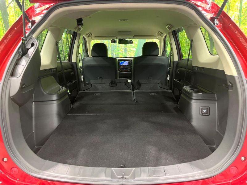 2015 Mitsubishi OUTLANDER PHEV DLA-GG2W (UW-6aa4c2327455f)[26]