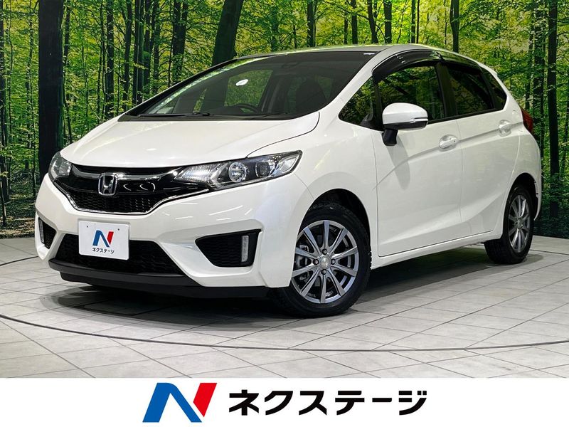 2015 Honda Fit DBA-GK5 (UW-6aa4c23525abc)[3]