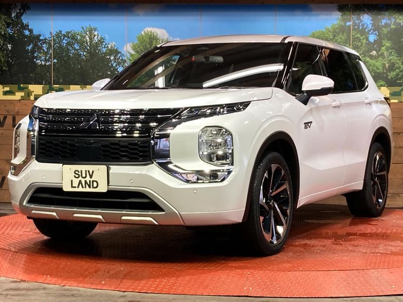2022 Mitsubishi OUTLANDER PHEV 5LA-GN0W (UW-6aa4c236d059a)[14]