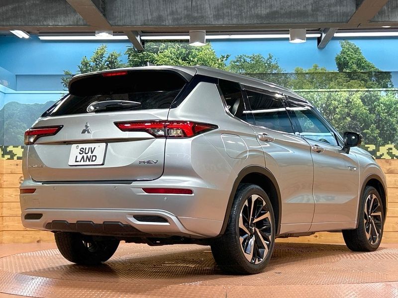 2022 Mitsubishi OUTLANDER PHEV 5LA-GN0W (UW-6aa4c238cf193)[14]