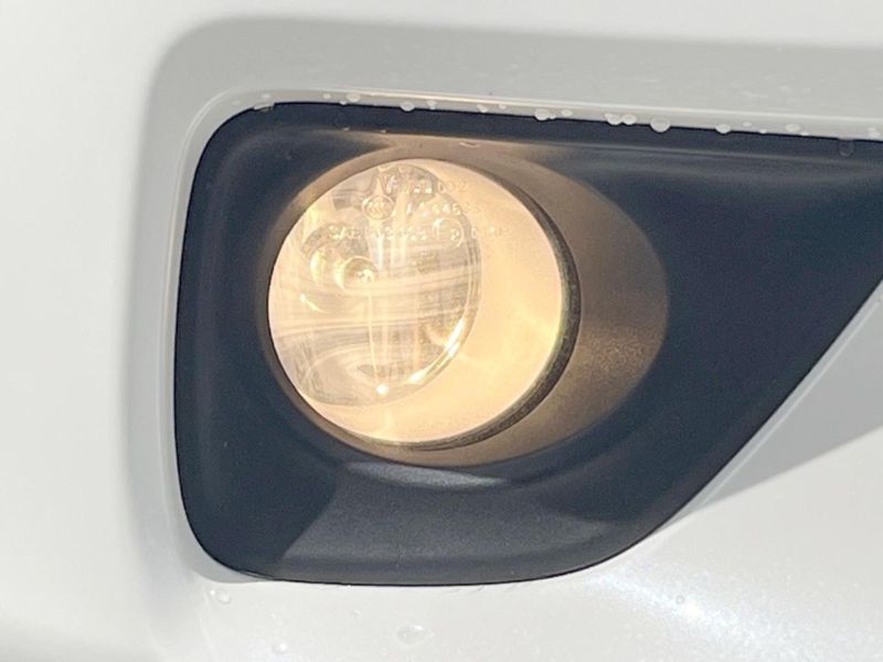 2012 Toyota Mark X DBA-GRX130 (UW-6aa4c24619057)[19]