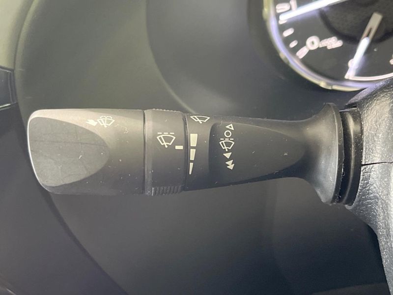 2021 Toyota Hilux 3DF-GUN125 (UW-6aa4c255ea619)[29]